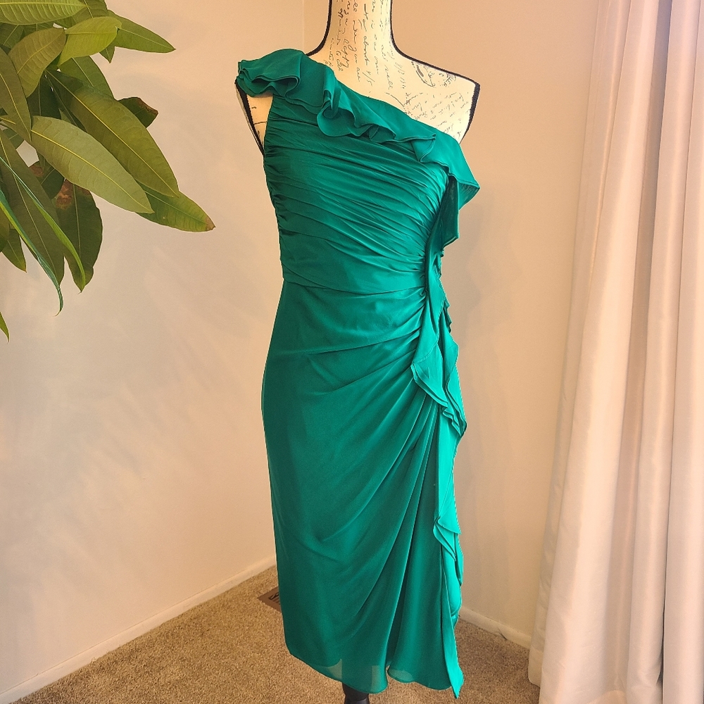 Badgley Mischka Silk 1 Shoulder Ruffle Midi - Emerald Green
